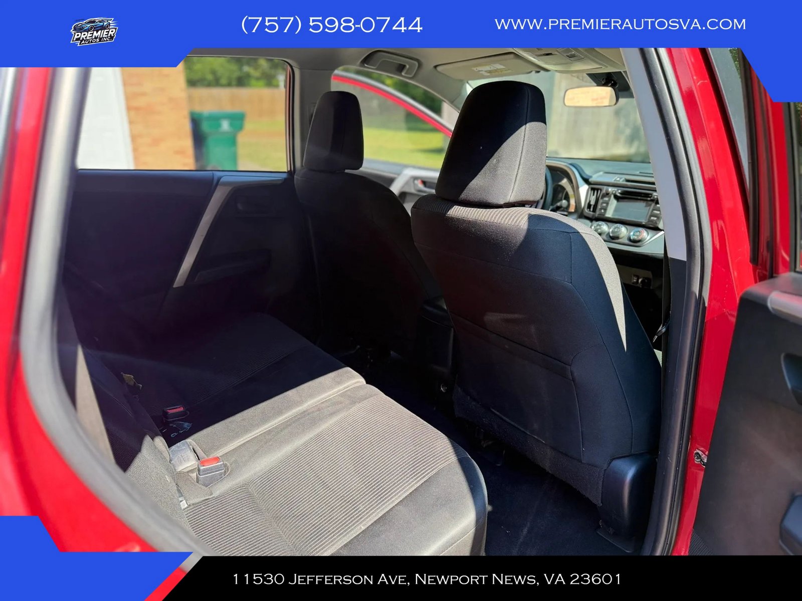 Used 2017 Toyota RAV4 LE FWD image 24