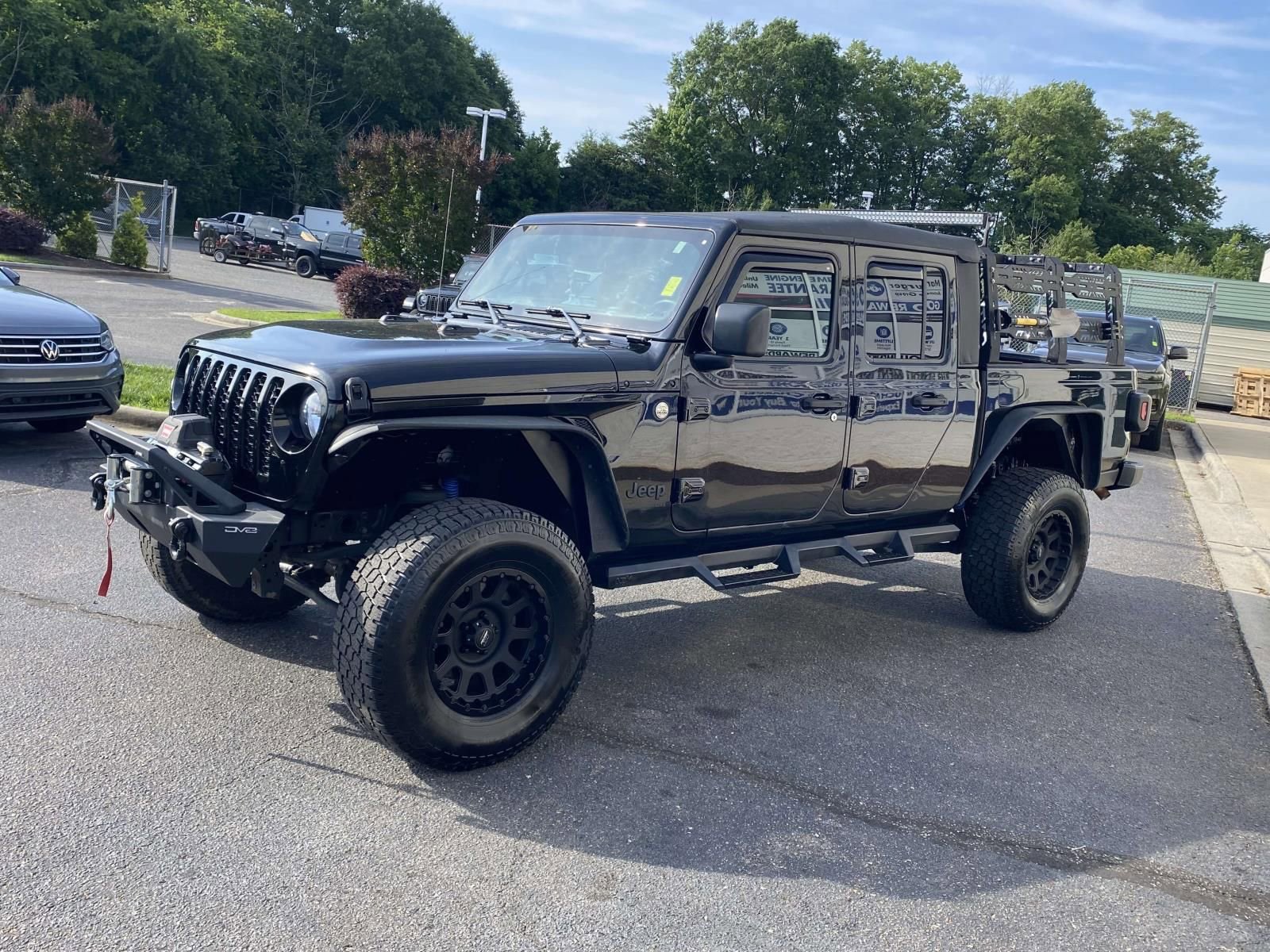 Used 2021 Jeep Gladiator Sport w/ Trailer Tow Package AWD/4WD image 3