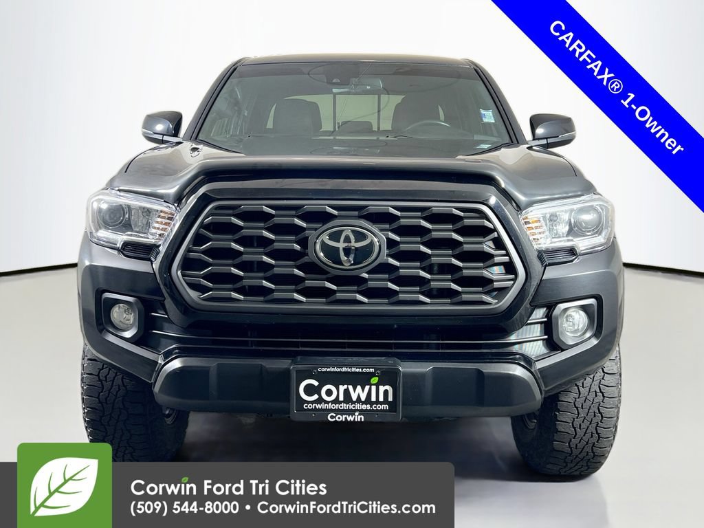 Used 2022 Toyota Tacoma TRD Off-Road w/ Technology Package AWD/4WD image 4