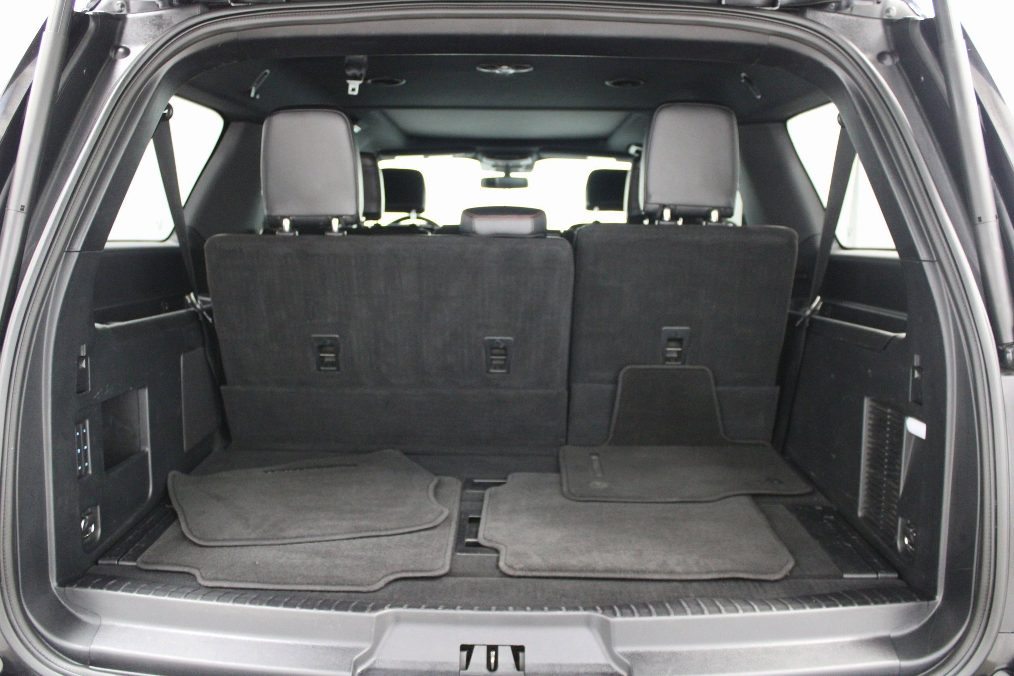 Used 2021 Ford Expedition Max Limited w/ Equipment Group 303A image 20