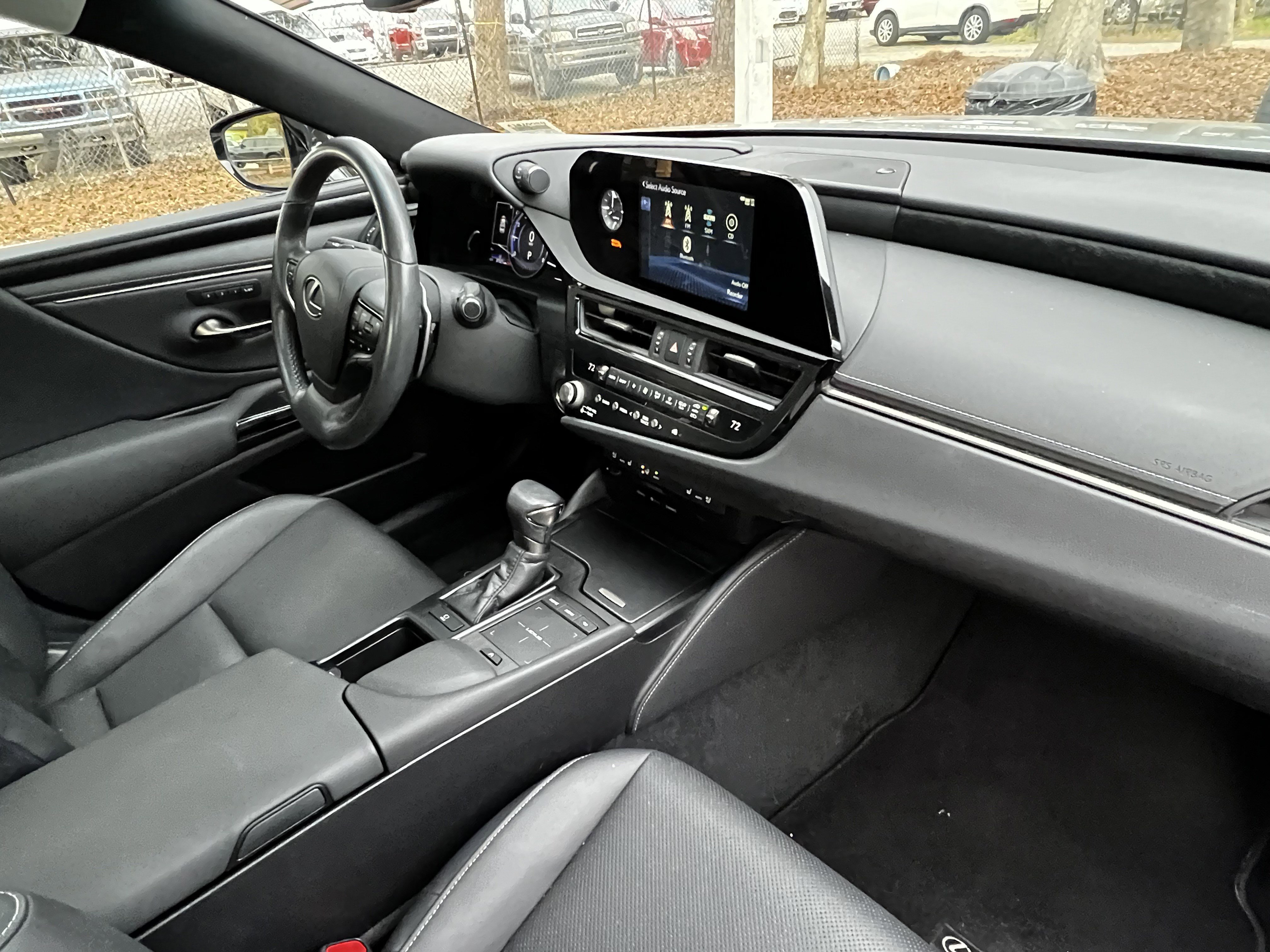 Certified 2022 Lexus ES 350 w/ Premium Package image 48