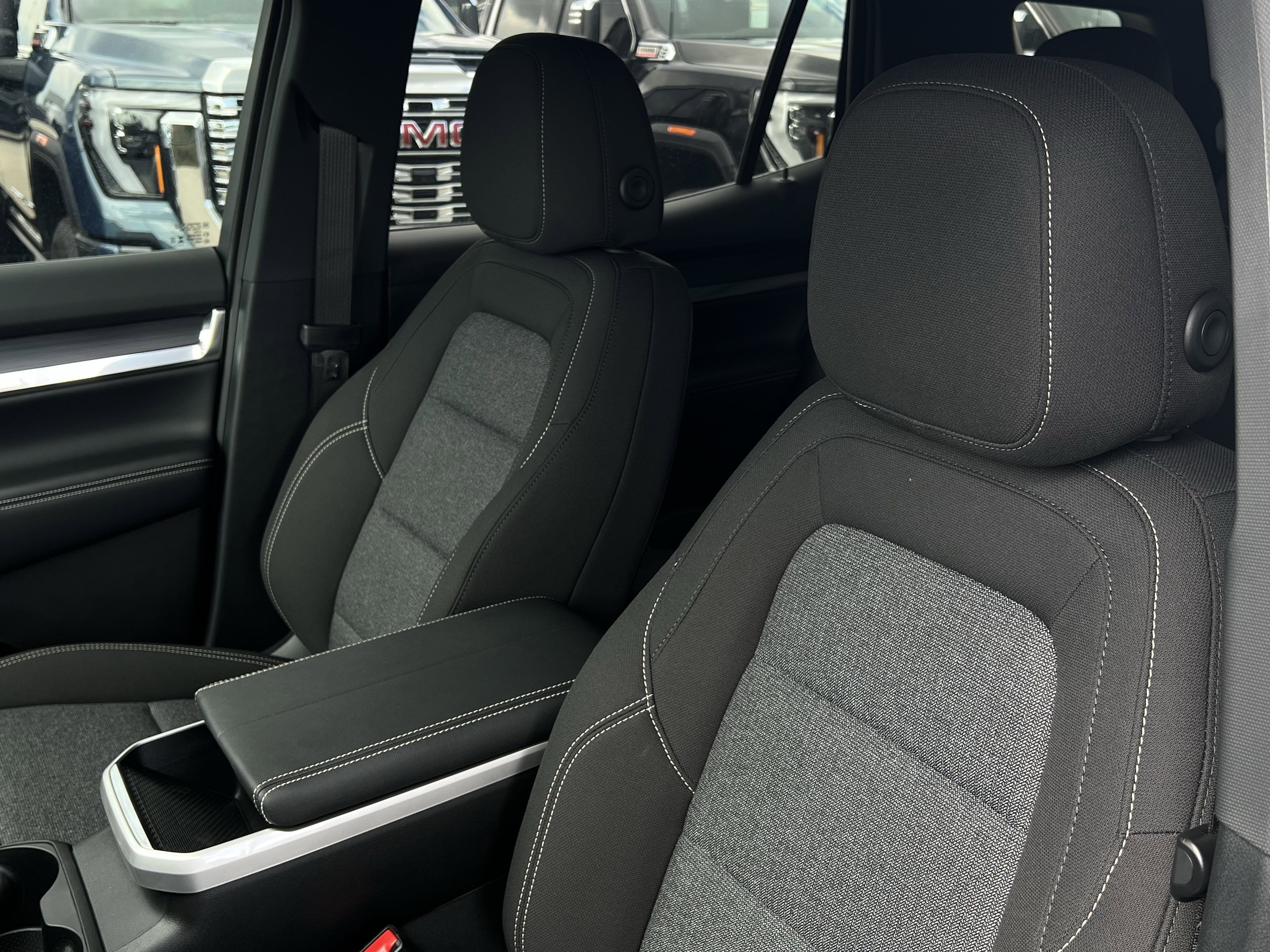 New 2026 GMC Terrain Elevation w/ Technology Package II image 21