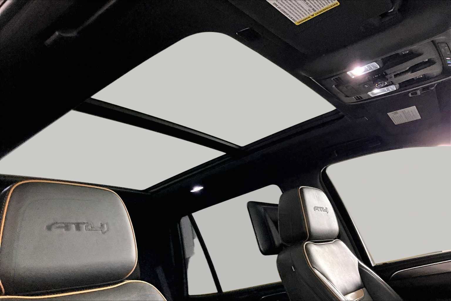 Certified 2021 GMC Yukon AT4 w/ AT4 Premium Plus Package AWD/4WD image 14