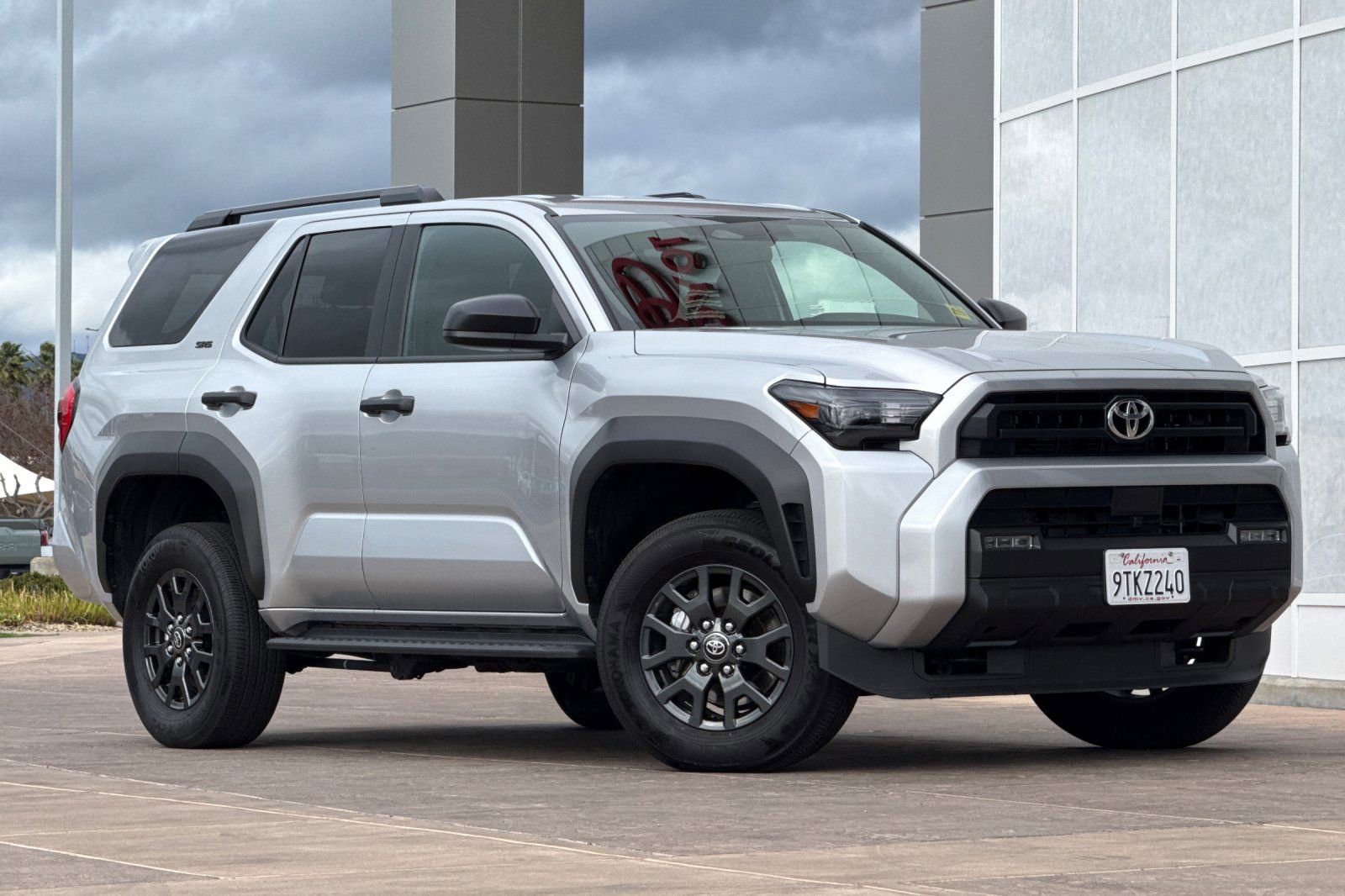Certified 2025 Toyota 4Runner SR5 image 2
