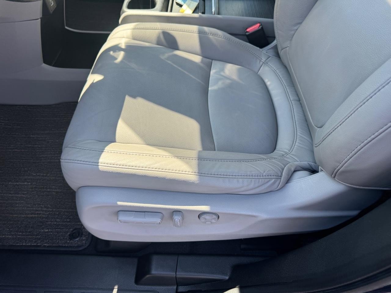 Used 2022 Honda Odyssey EX-L image 22