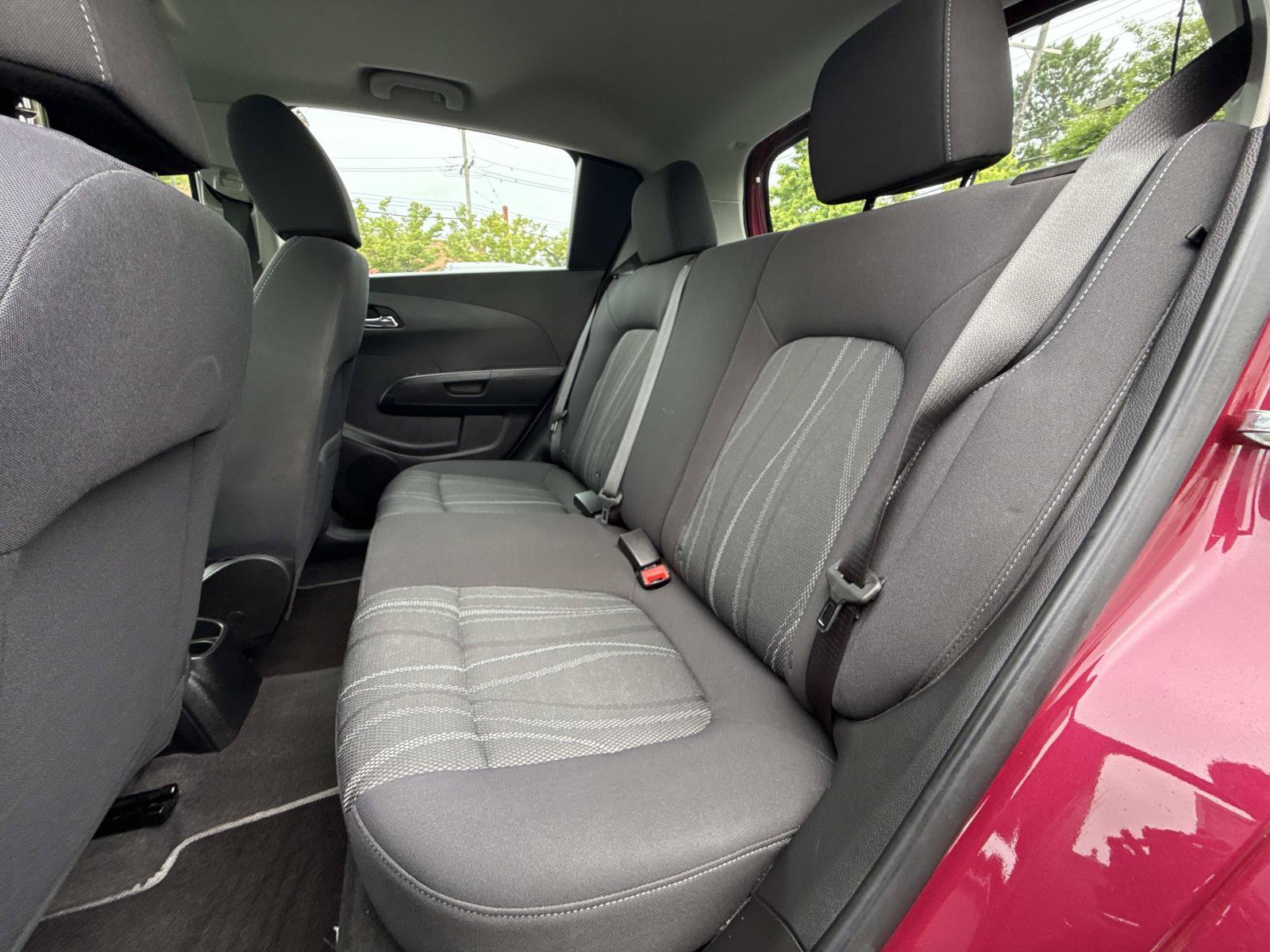 Used 2014 Chevrolet Sonic LT w/ LT Promotional Package FWD image 11