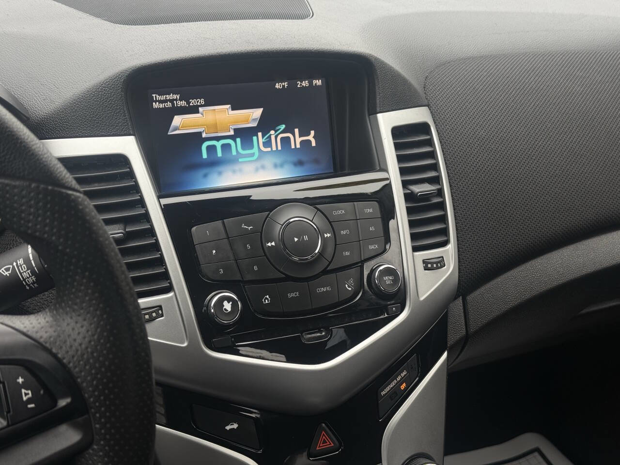 Used 2015 Chevrolet Cruze LT image 20