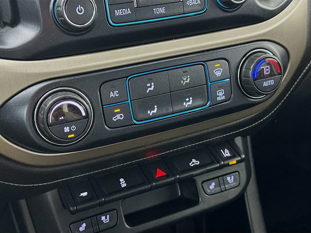 Used 2018 GMC Canyon Denali image 20