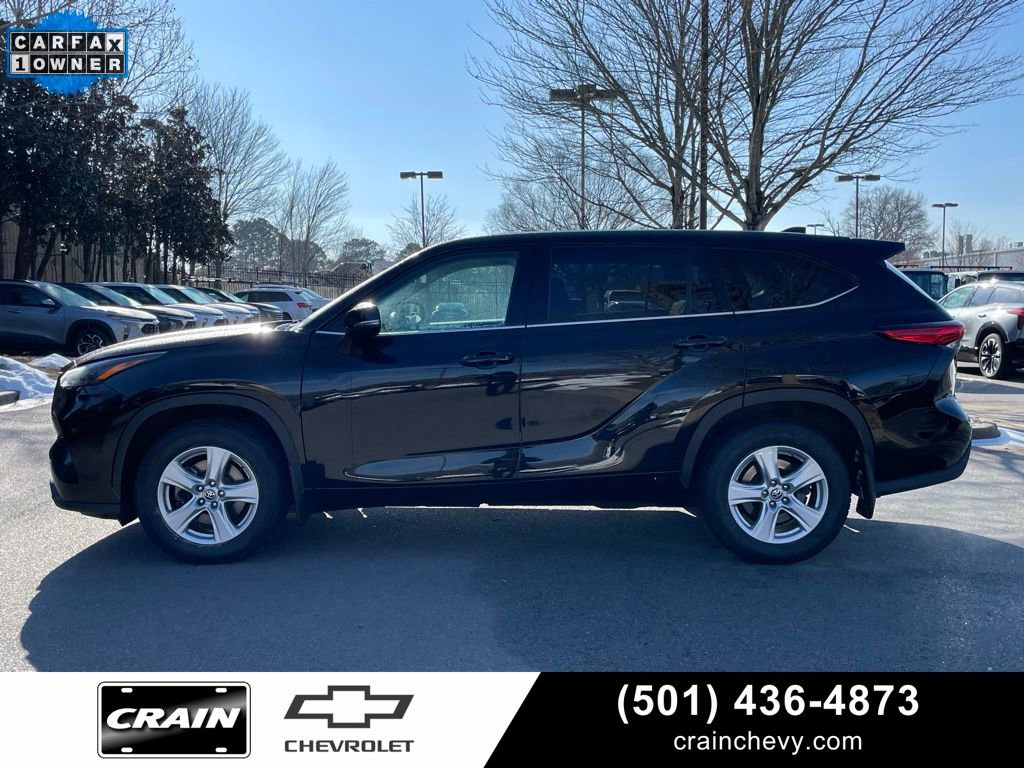 Used 2022 Toyota Highlander L image 4