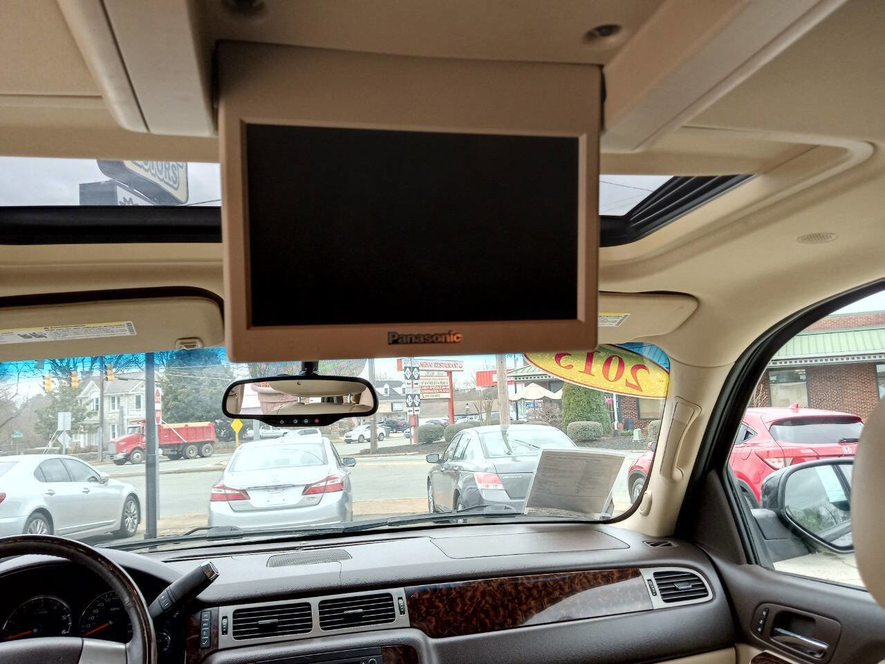 Used 2013 GMC Yukon Denali image 12