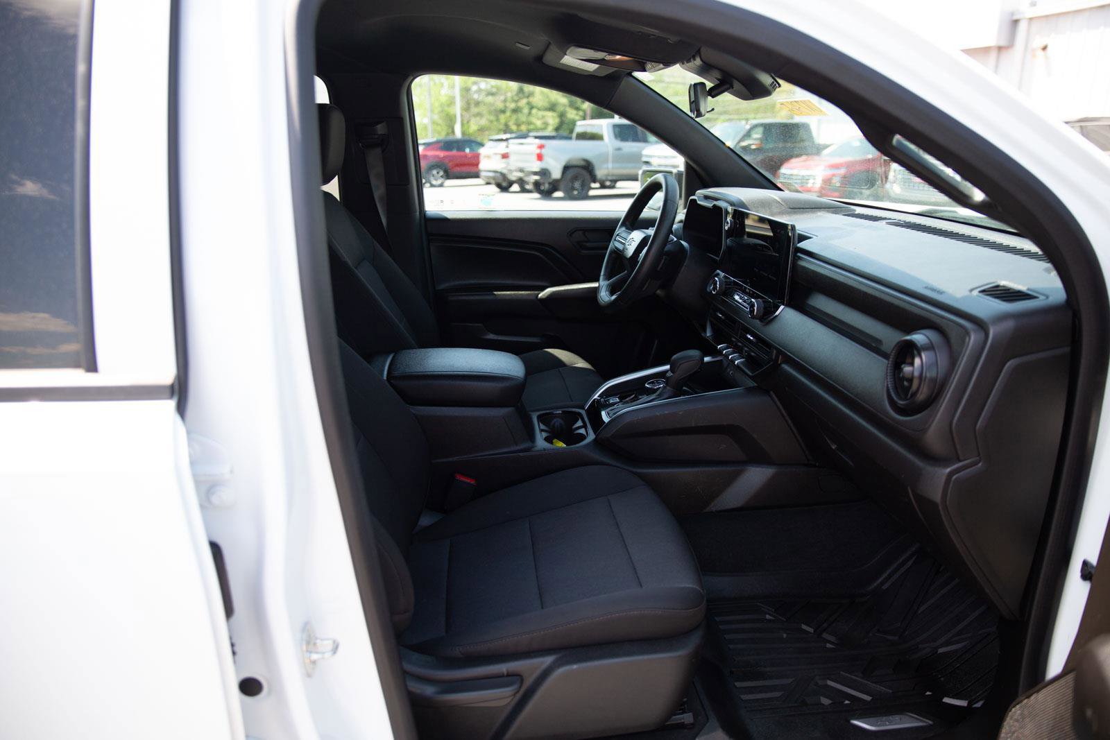 Used 2023 Chevrolet Colorado Trail Boss w/ Advanced Trailering Package AWD/4WD image 24