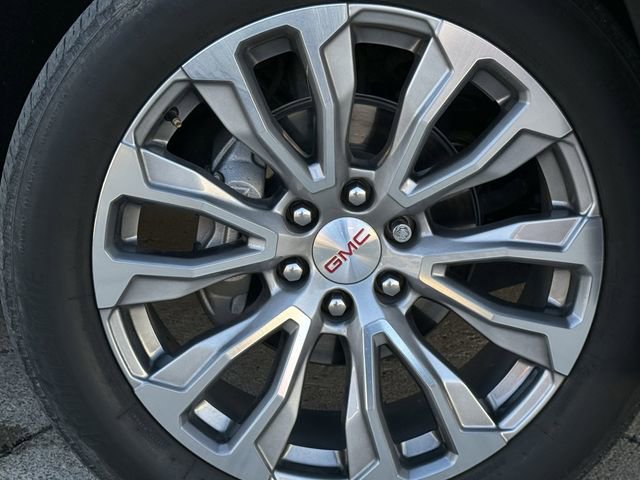 Used 2022 GMC Yukon Denali w/ Max Trailering Package image 11