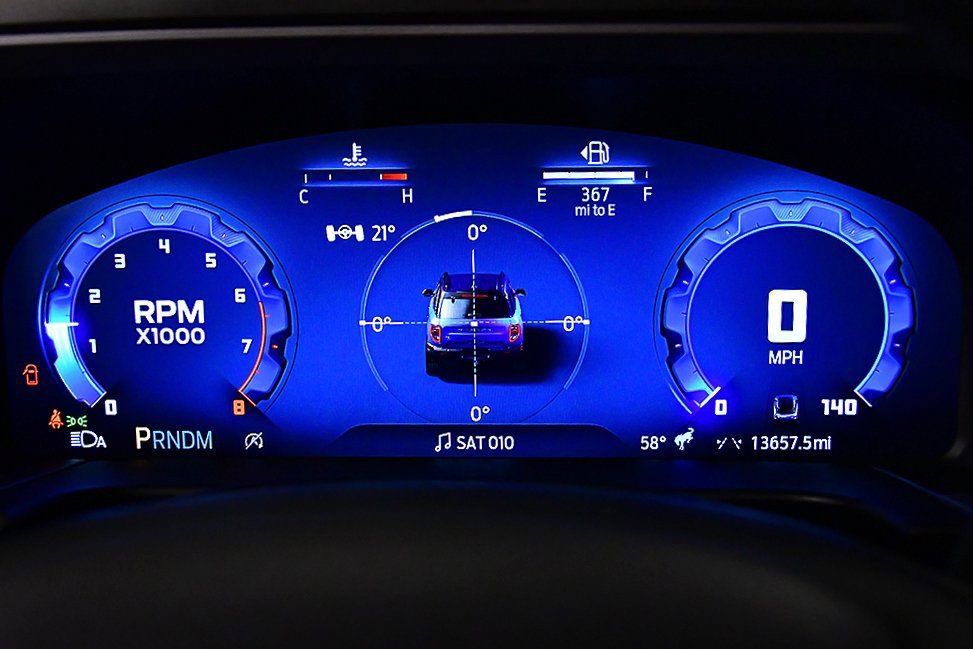 Used 2025 Ford Bronco Sport Badlands image 16