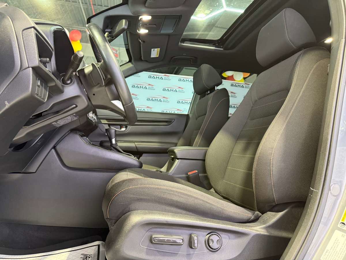 Used 2023 Honda CR-V Sport image 28