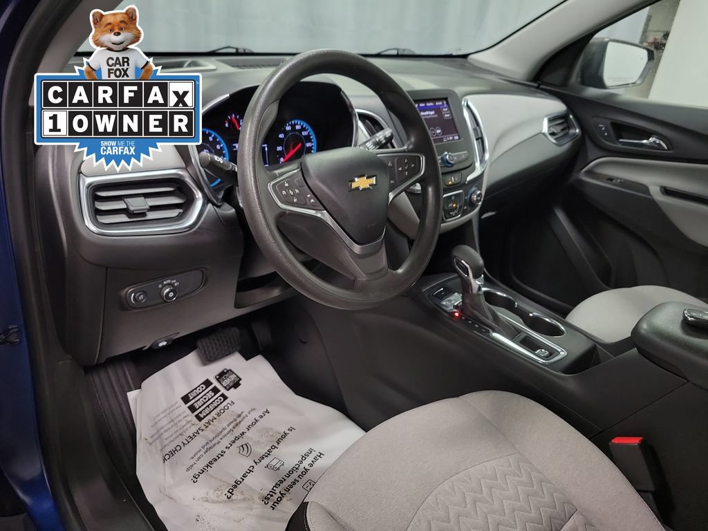 Used 2022 Chevrolet Equinox LS AWD/4WD image 16