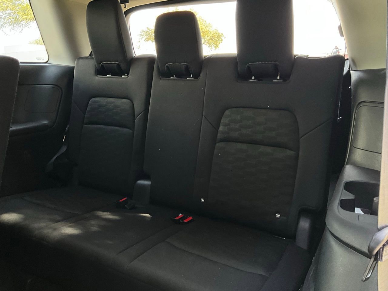 Used 2024 Nissan Pathfinder SV image 14