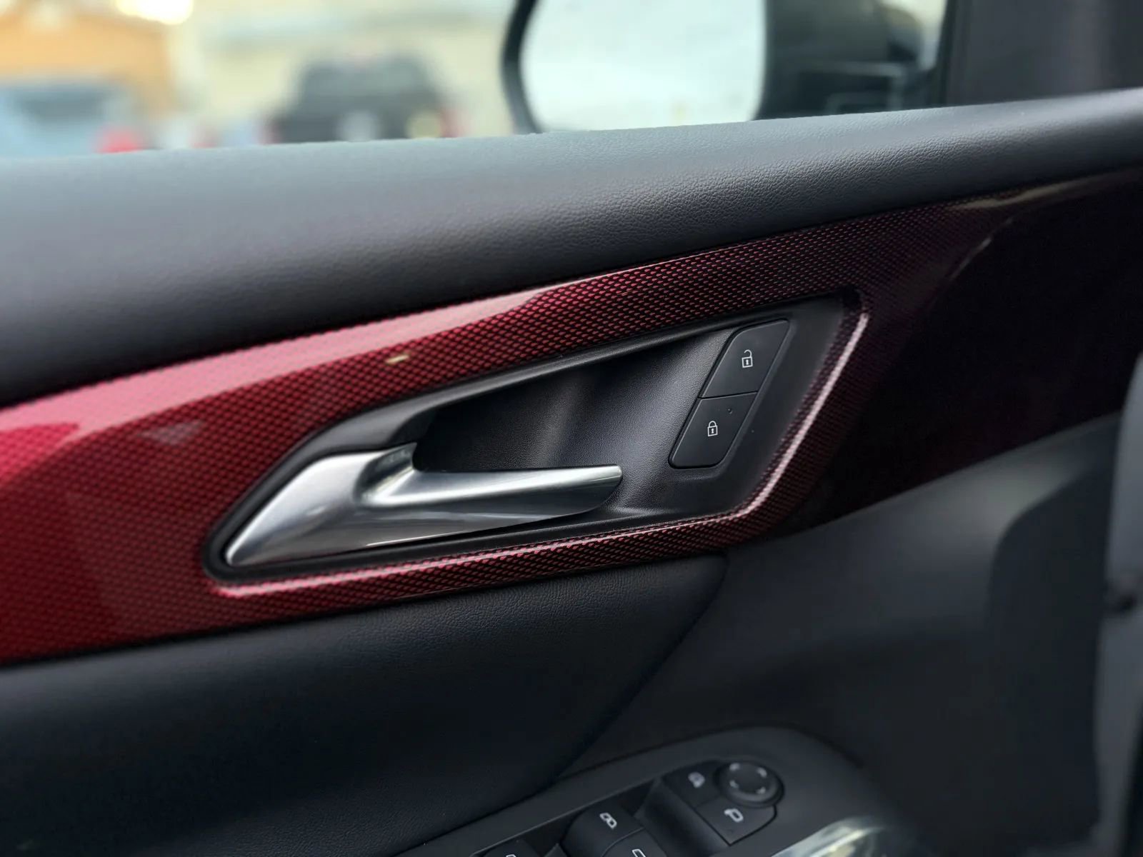 Used 2024 Chevrolet Traverse Z71 w/ LPO, Cargo Package image 27