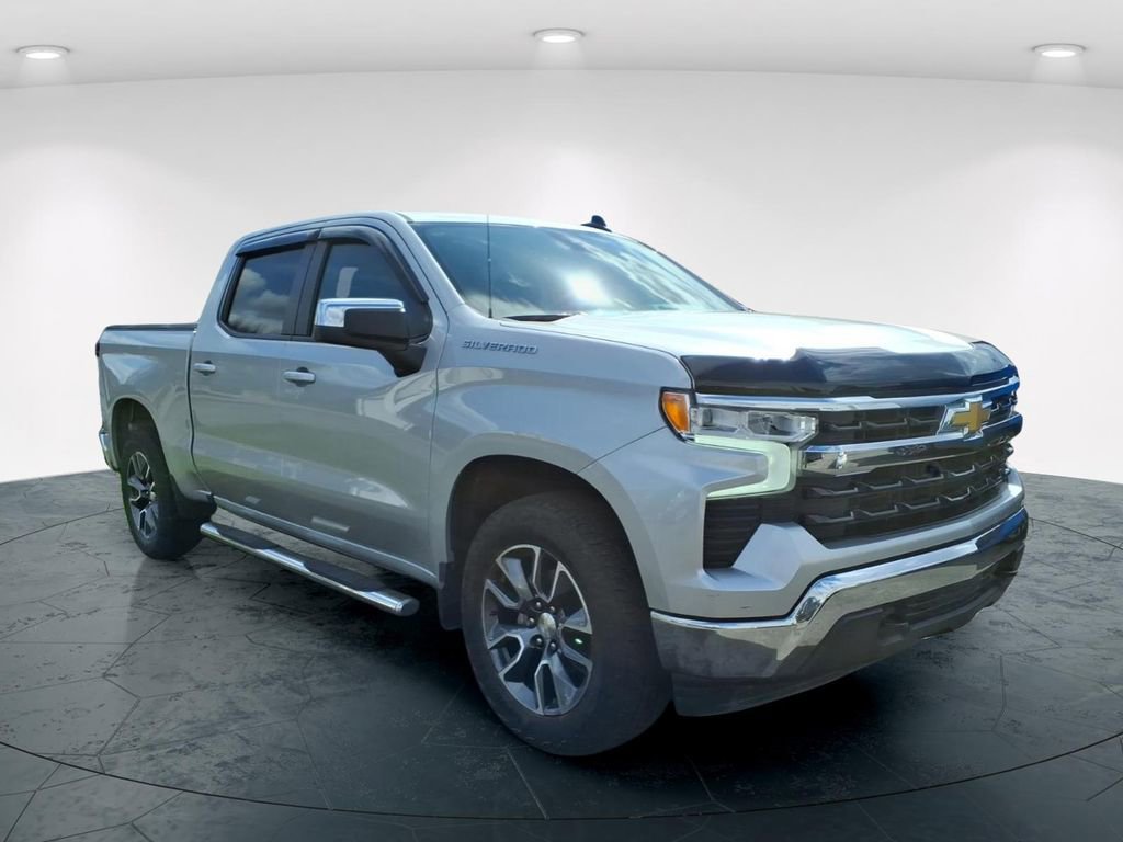 Used 2022 Chevrolet Silverado 1500 LT video 1