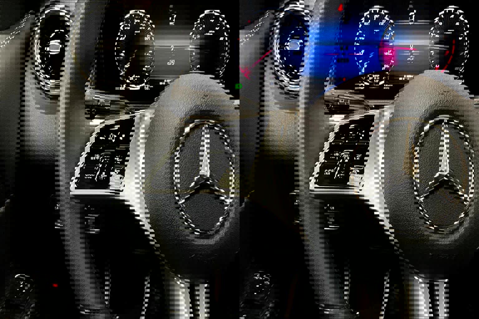 Used 2026 Mercedes-Benz GLB 250 4MATIC image 24