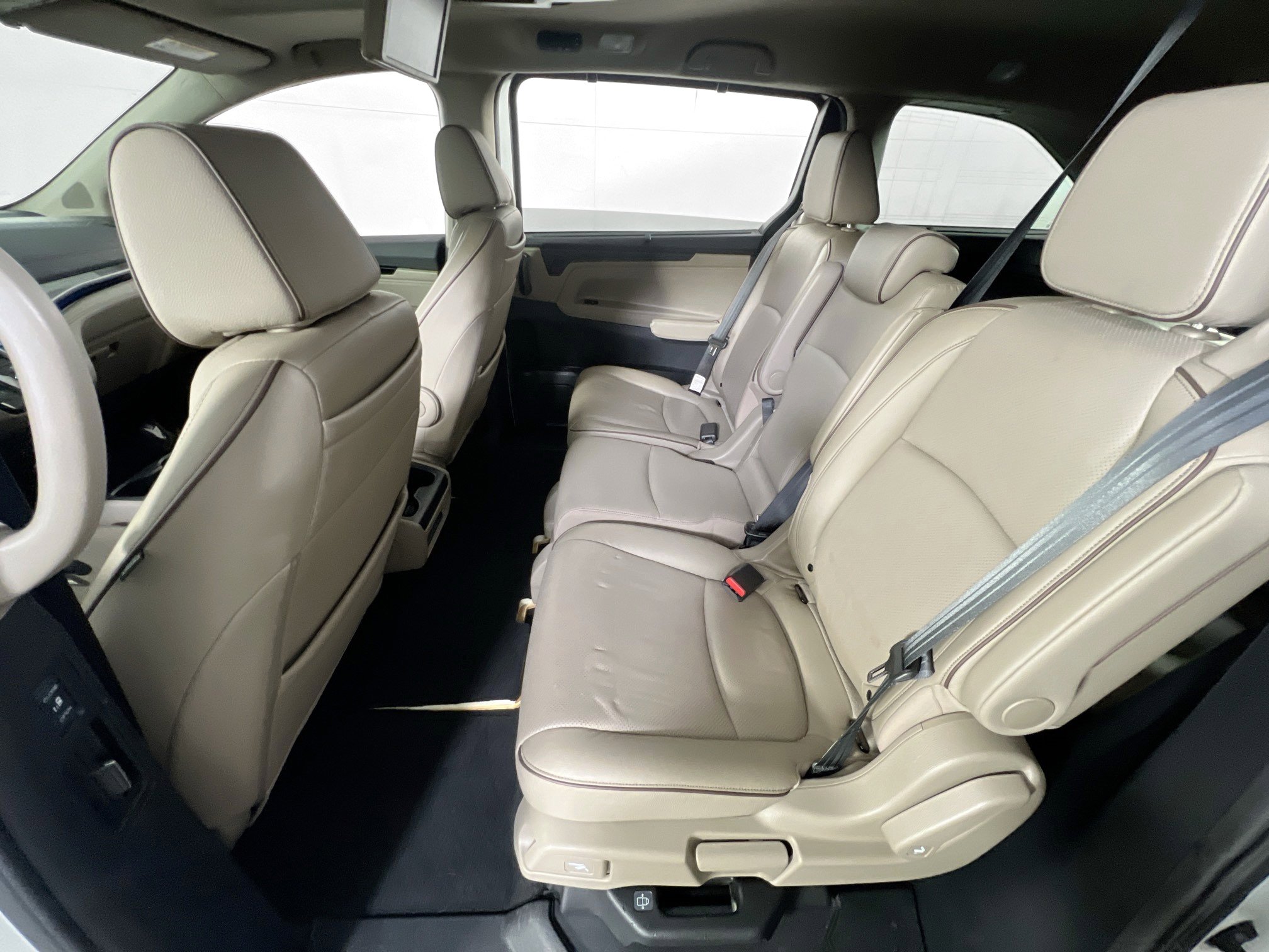 Used 2023 Honda Odyssey Elite image 25
