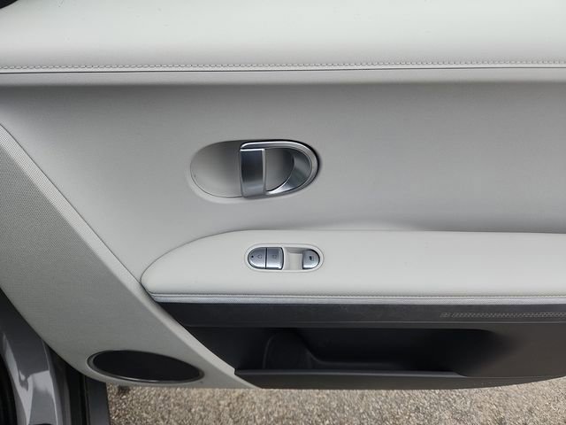 Certified 2023 Hyundai Ioniq 5 Limited w/ Cargo Package image 34