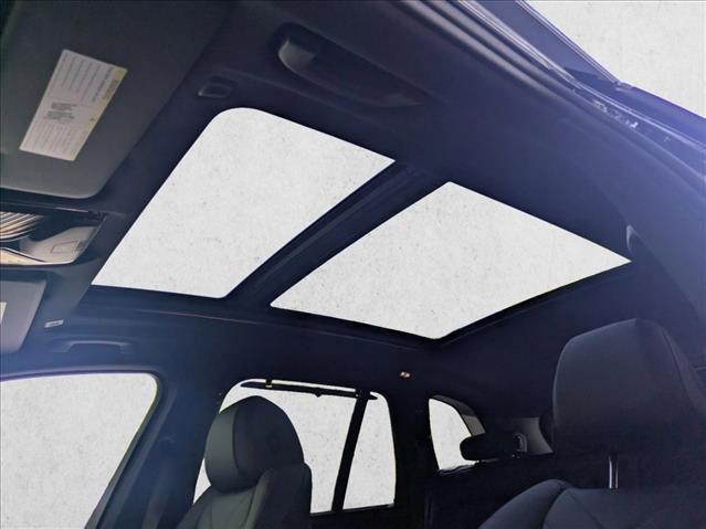 Used 2026 BMW X5 xDrive50e w/ Executive Package image 15