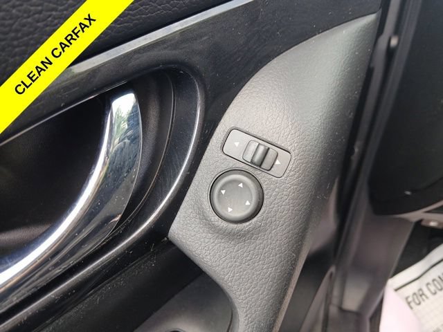 Used 2017 Nissan Rogue S AWD/4WD image 27