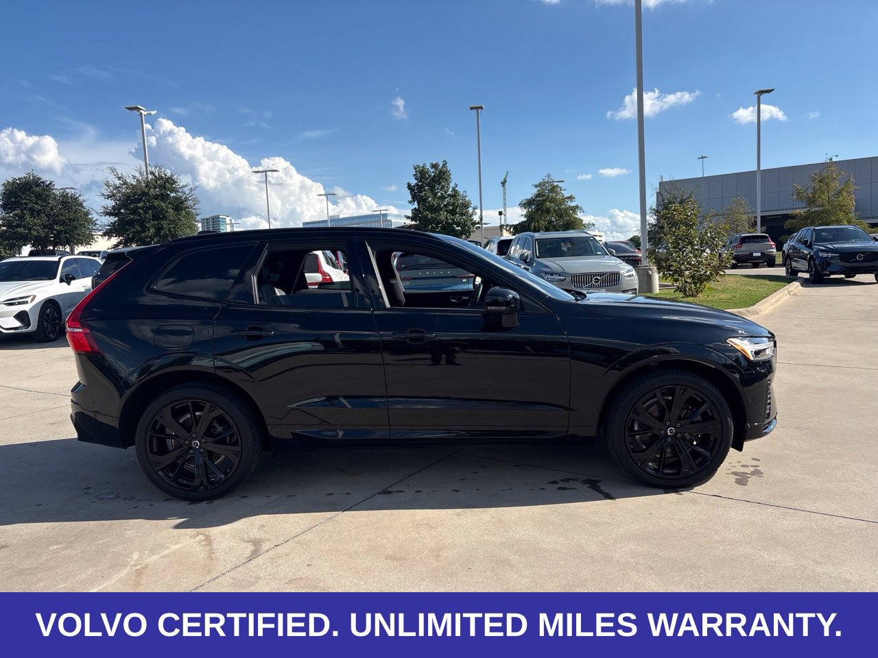 Certified 2025 Volvo XC60 T8 Ultra w/ Climate Package AWD/4WD image 6