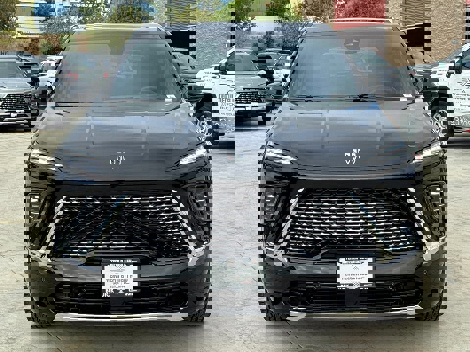 Used 2026 Buick Enclave Avenir w/ Super Cruise Package image 5