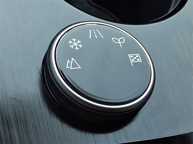 Used 2022 Nissan Rogue SV image 23