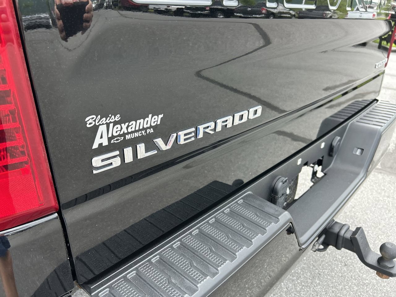 Used 2022 Chevrolet Silverado 1500 Custom AWD/4WD image 11