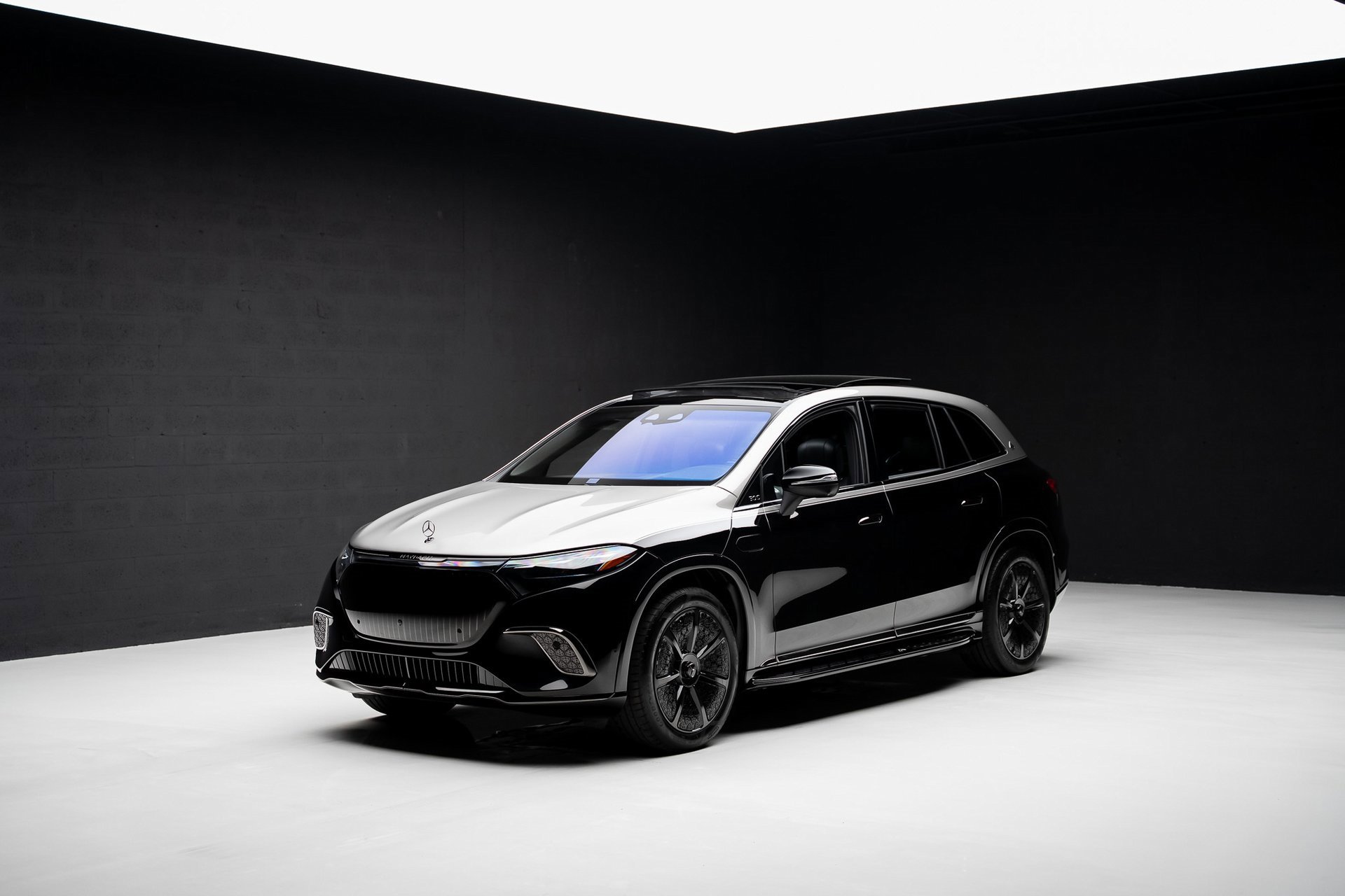 Used 2024 Mercedes-Benz Maybach EQS 680 4MATIC image 4