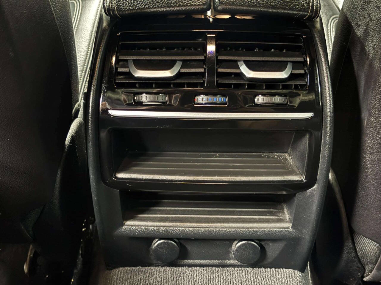 Used 2018 BMW 530i xDrive AWD/4WD image 23