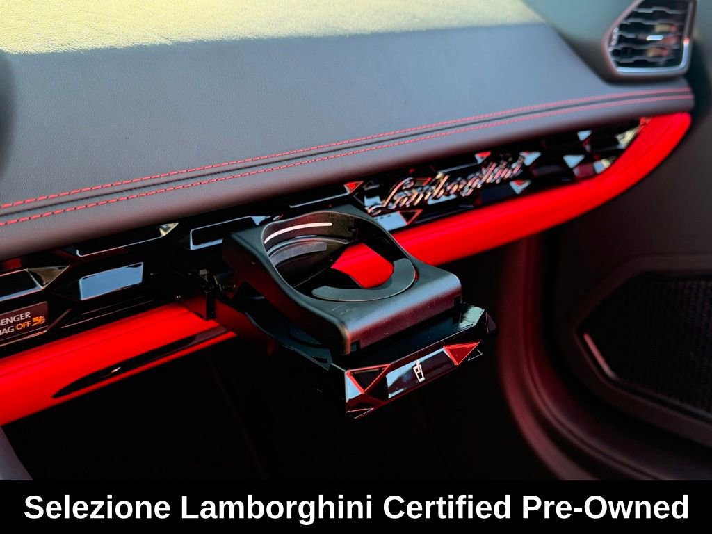 Used 2024 Lamborghini Huracan EVO image 36