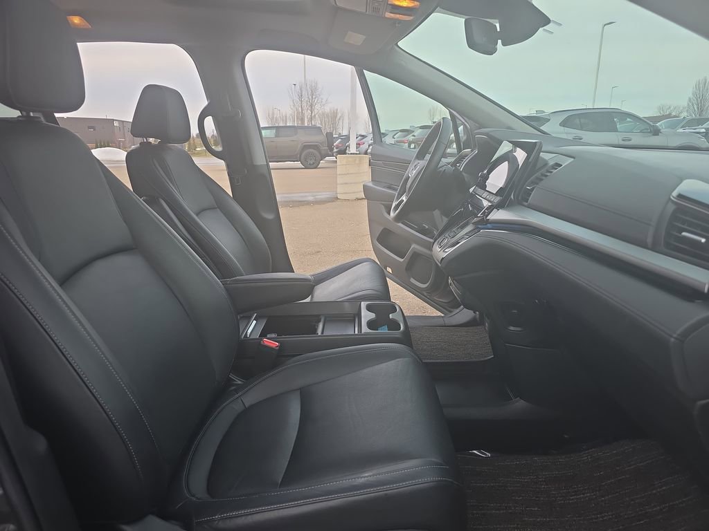 Used 2022 Honda Odyssey Touring image 10