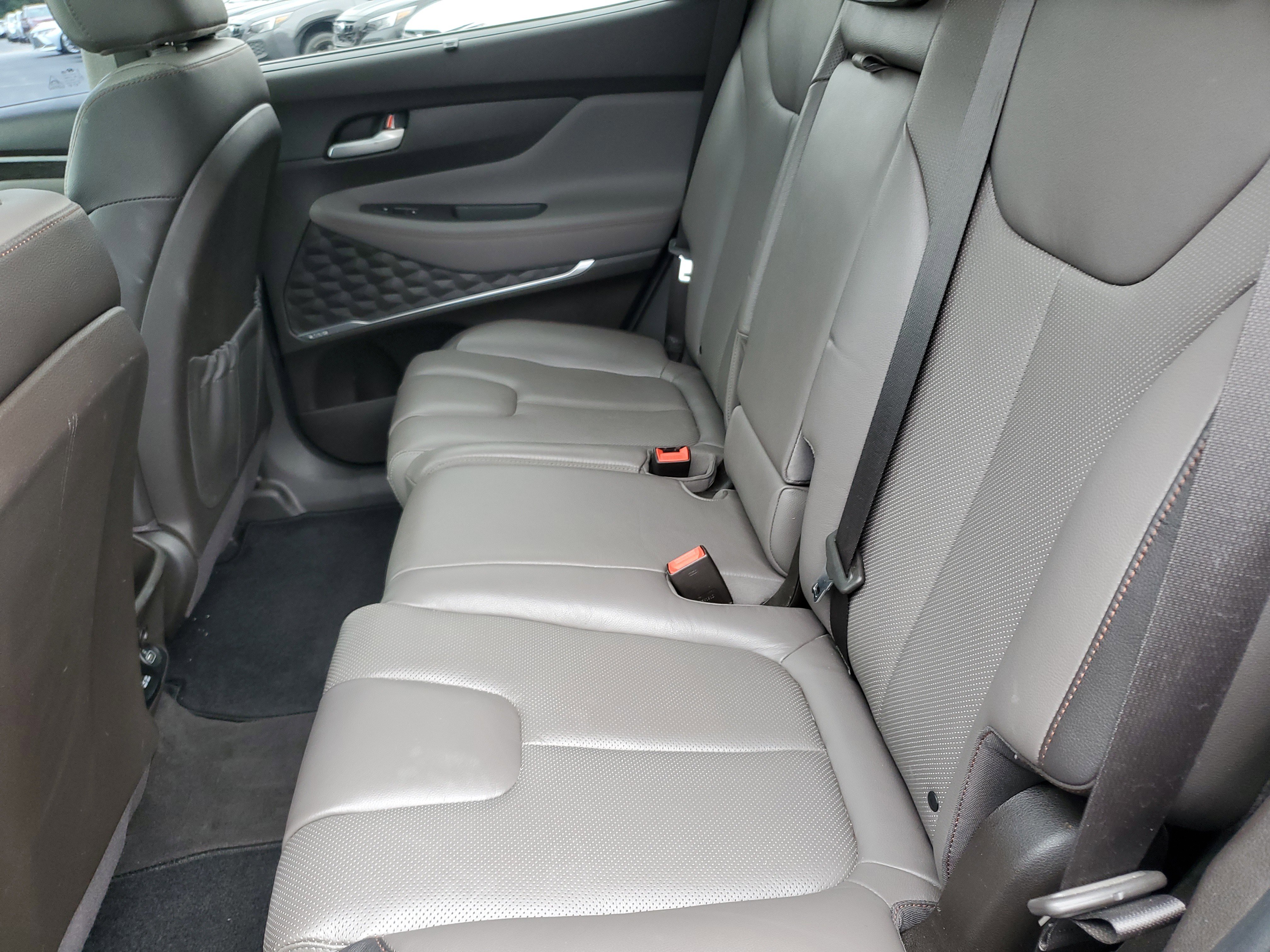 Used 2020 Hyundai Santa Fe Limited FWD image 12