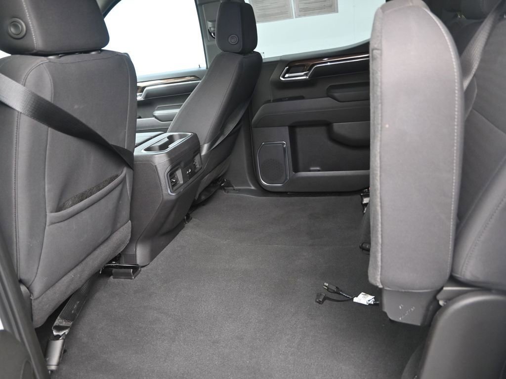 Used 2024 Chevrolet Silverado 1500 RST image 11