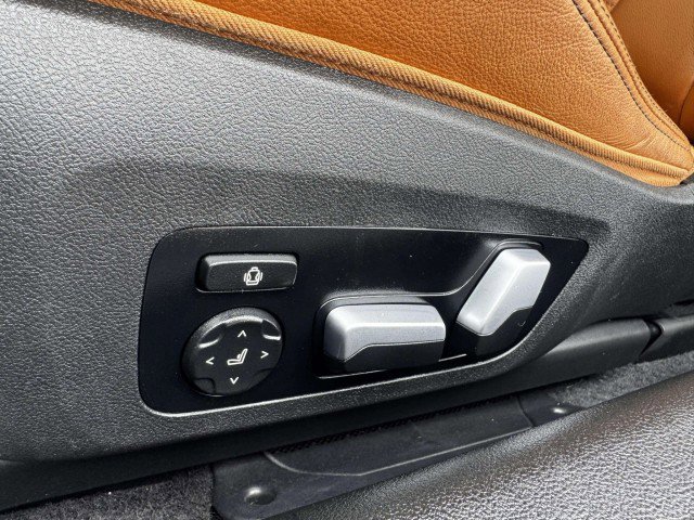 Used 2023 BMW M2 w/ M Driver's Package RWD image 25