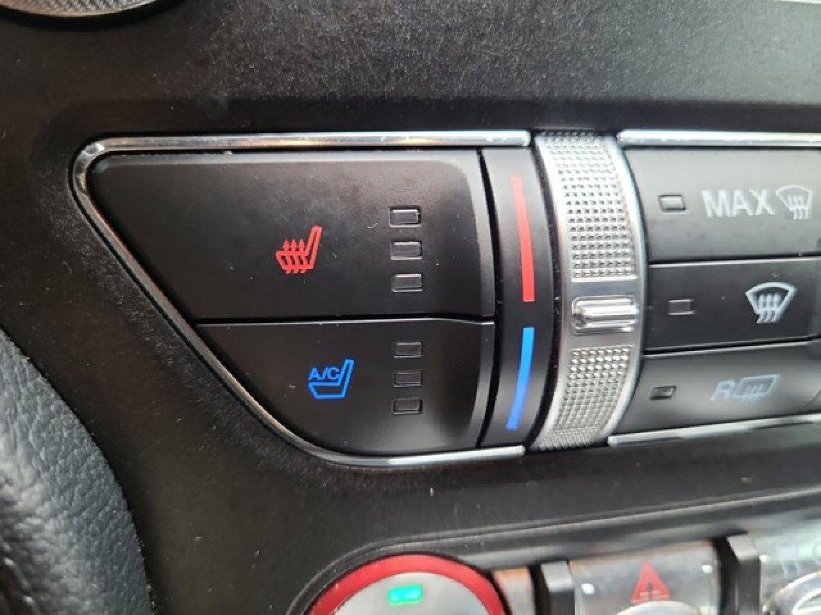 Used 2020 Ford Mustang GT Premium w/ GT Performance Package image 27