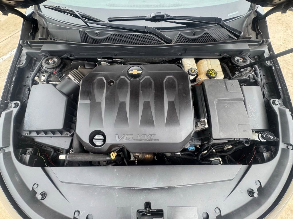 Used 2018 Chevrolet Impala LT image 25