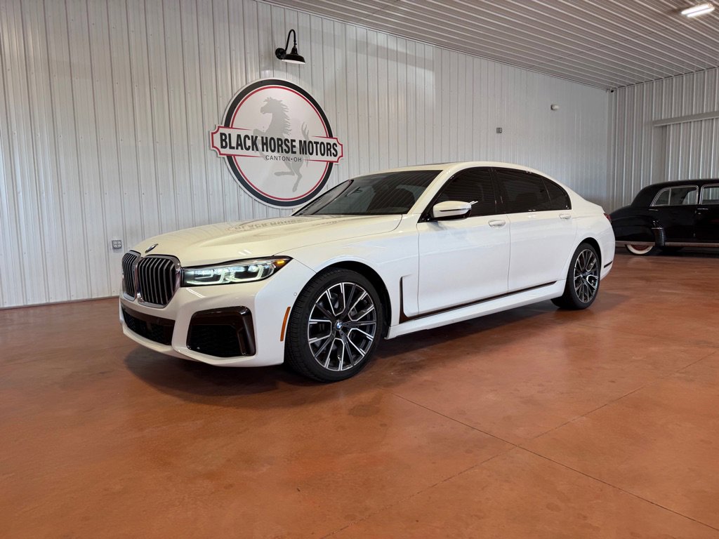 Used 2020 BMW 740i xDrive w/ M Sport Package AWD/4WD image 5