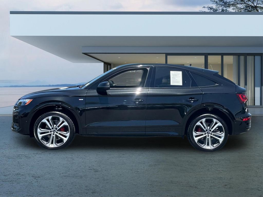Used 2025 Audi Q5 Prestige w/ Prestige Package image 7
