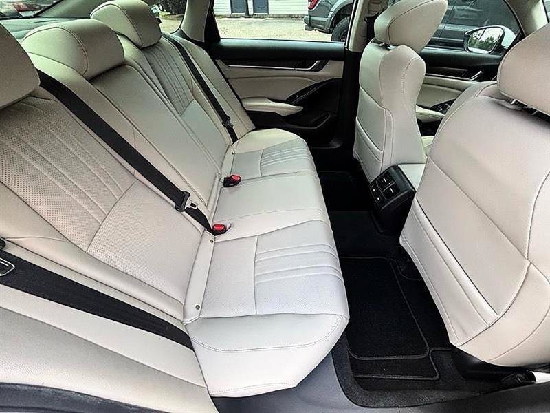 Used 2021 Honda Accord Touring image 42