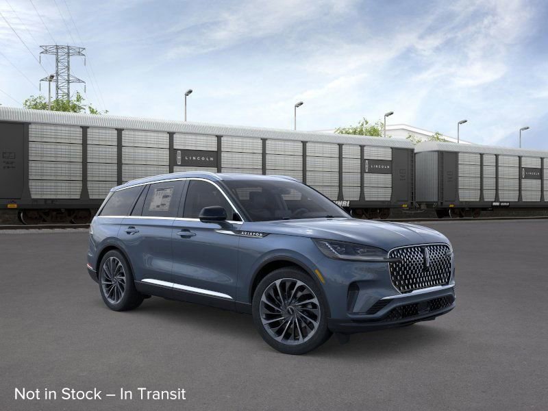 New 2026 Lincoln Aviator Reserve image 7