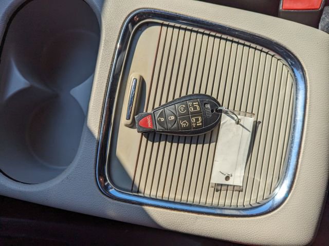Used 2020 Dodge Grand Caravan SXT FWD image 26