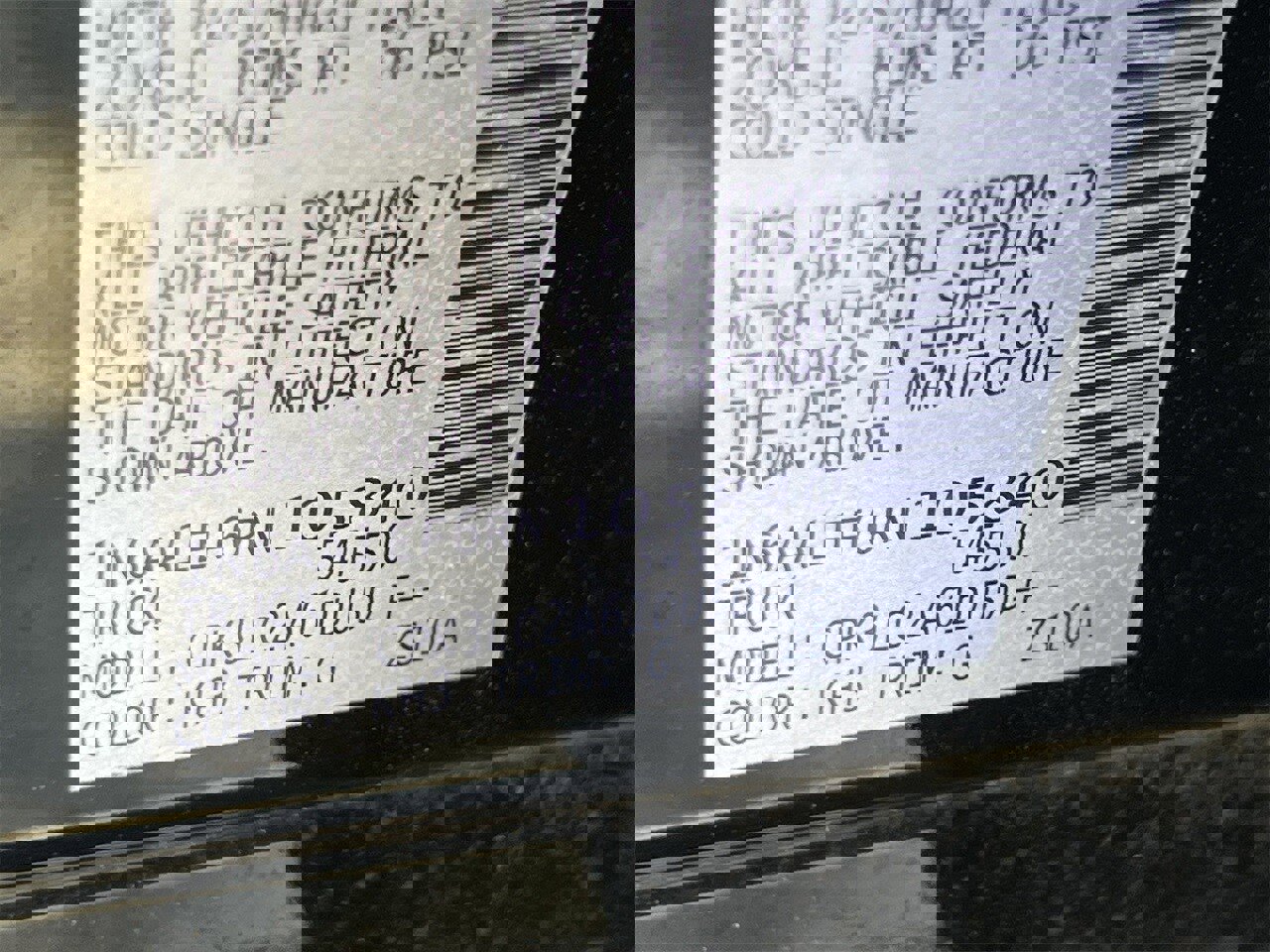 Used 2024 Nissan Titan SV w/ SV Convenience Package image 29