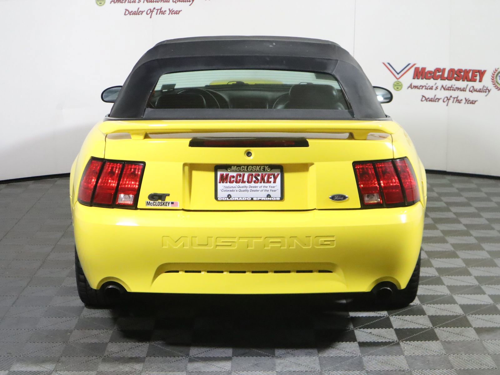 Used 2004 Ford Mustang GT image 18