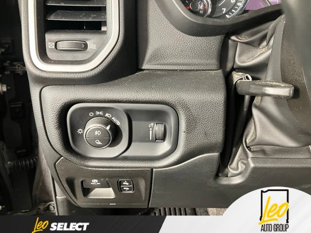 Used 2023 RAM 1500 Big Horn AWD/4WD image 12