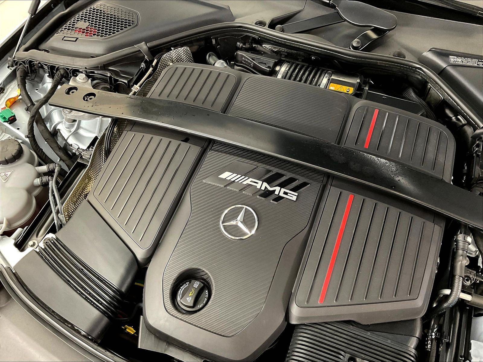 Certified 2025 Mercedes-Benz E 53 AMG e 4MATIC Sedan image 31