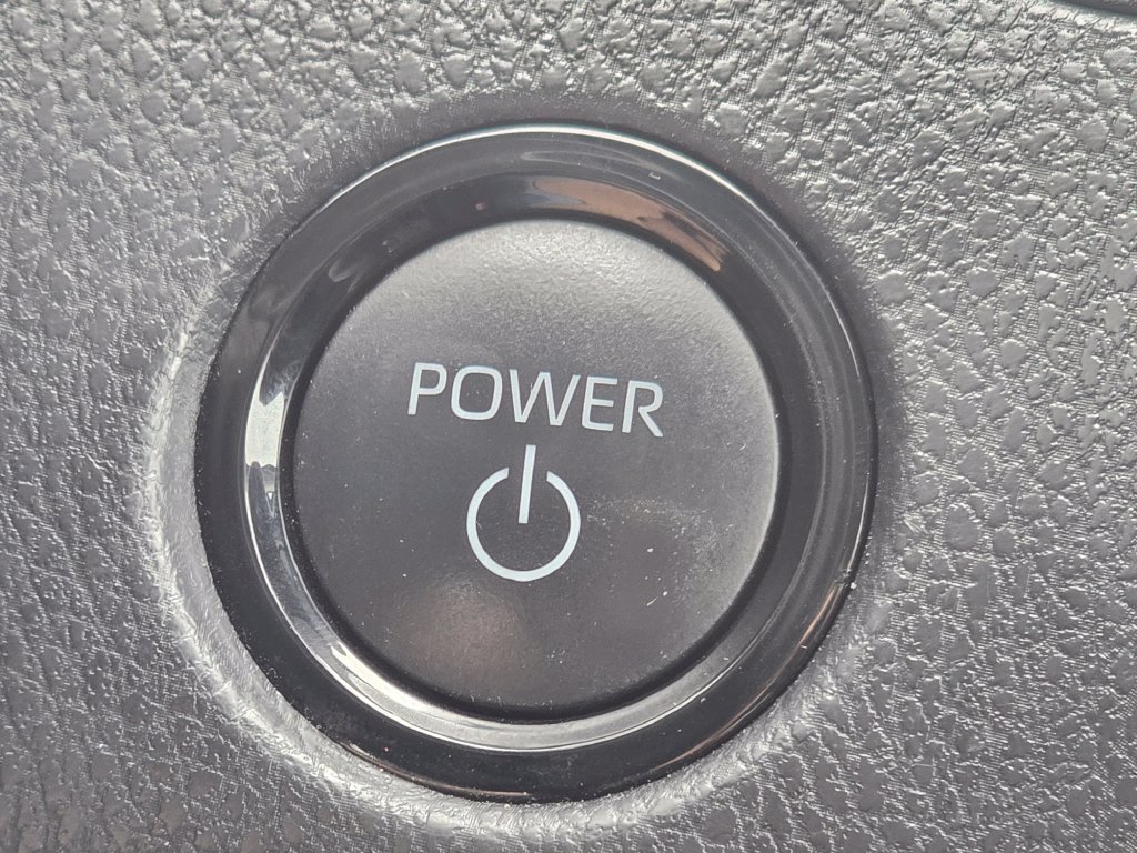 Used 2025 Toyota Camry LE FWD image 29
